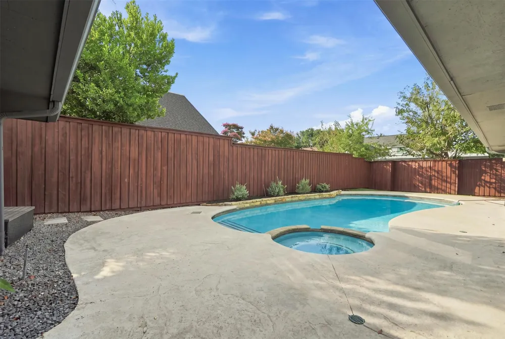 16239 Shadybank Drive Dallas, TX 75248
