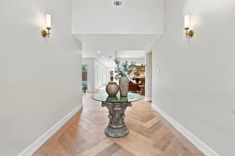 16239 Shadybank Drive Dallas, TX 75248