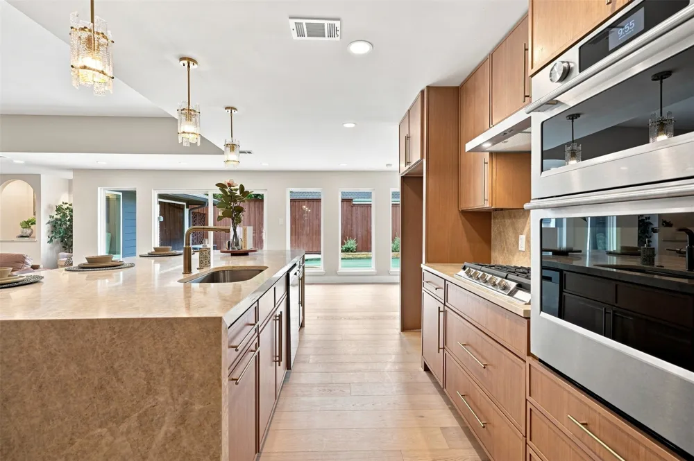 16239 Shadybank Drive Dallas, TX 75248