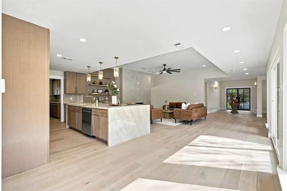 16239 Shadybank Drive Dallas, TX 75248