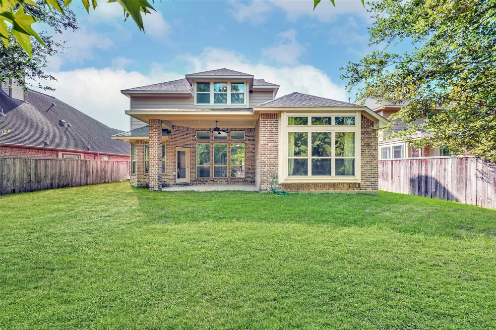 170 Hearthshire Circle The Woodlands, TX 77354