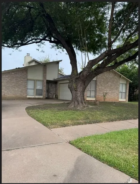 2727 Old Fort Road