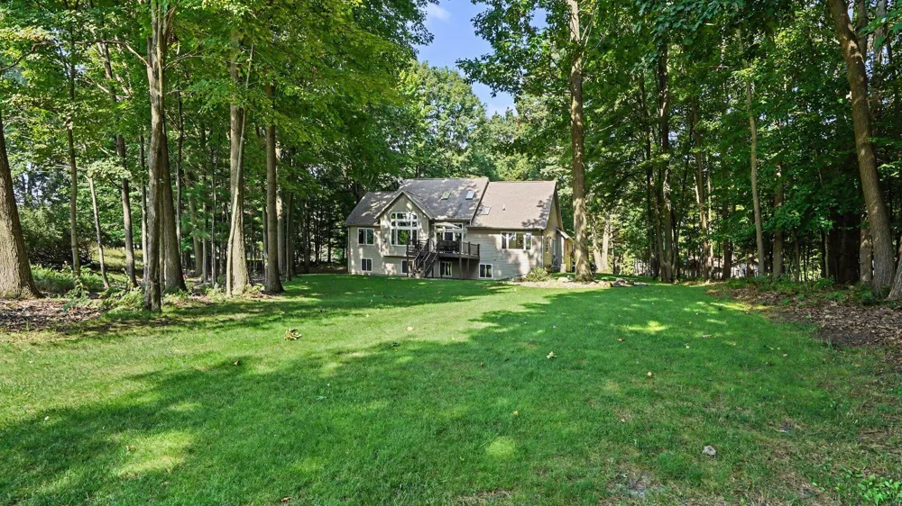 6714 Beechnut Court #204 Stanwood, MI 49346
