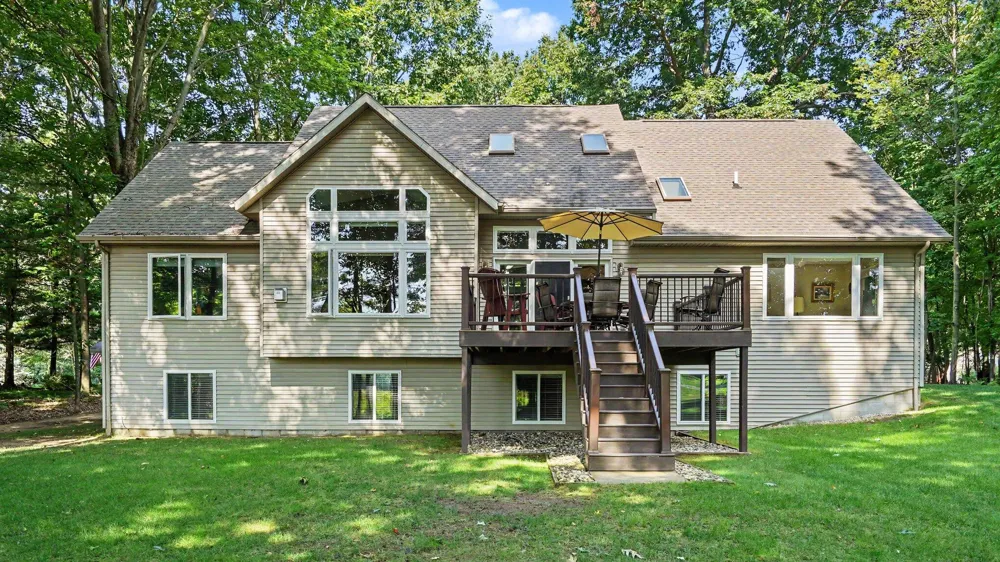 6714 Beechnut Court #204 Stanwood, MI 49346