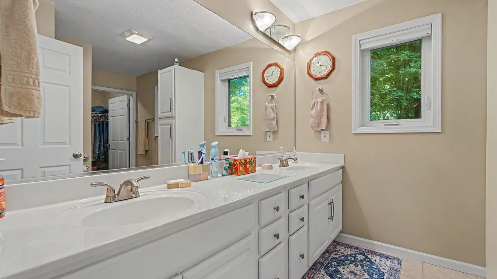 6714 Beechnut Court #204 Stanwood, MI 49346