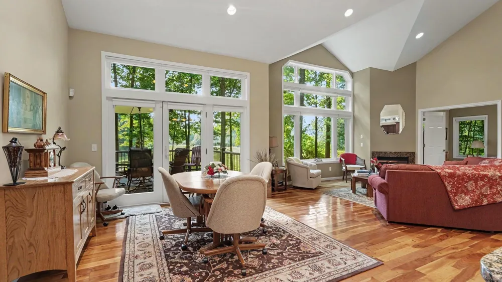 6714 Beechnut Court #204 Stanwood, MI 49346