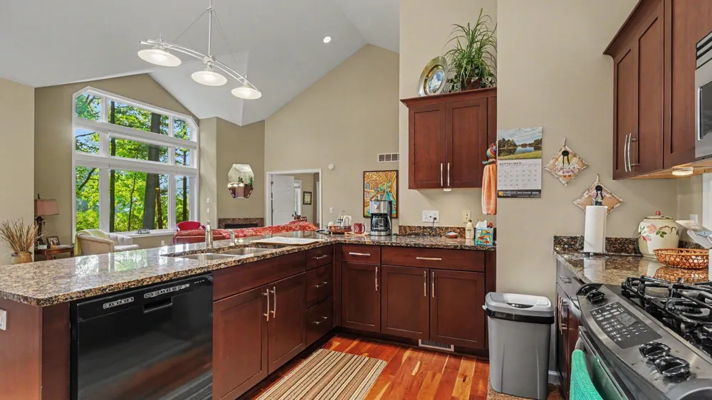 6714 Beechnut Court #204 Stanwood, MI 49346