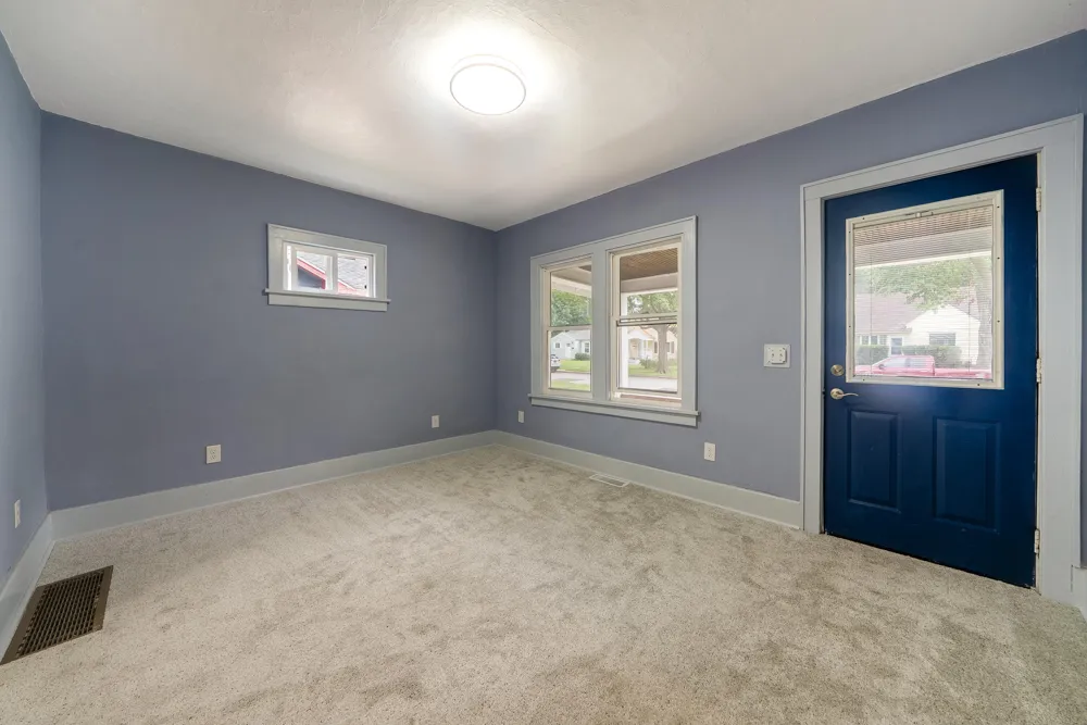 942 Ada Avenue Muskegon, MI 49442