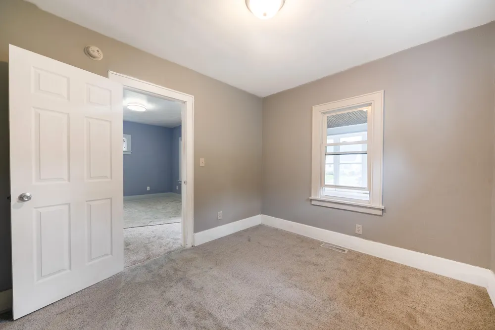 942 Ada Avenue Muskegon, MI 49442