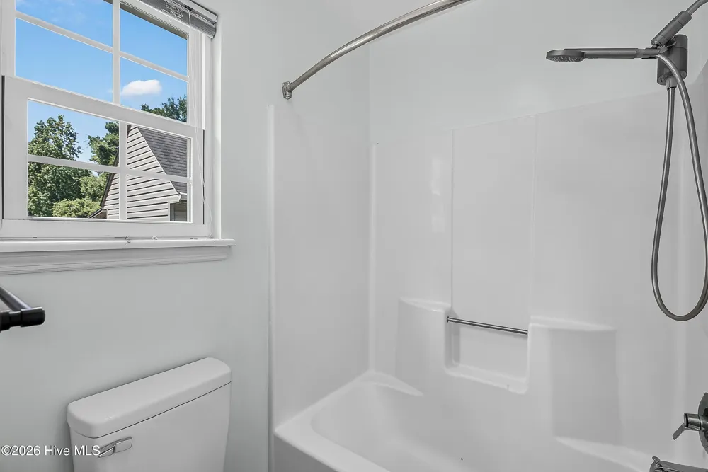 219 Audubon Drive Jacksonville, NC 28546