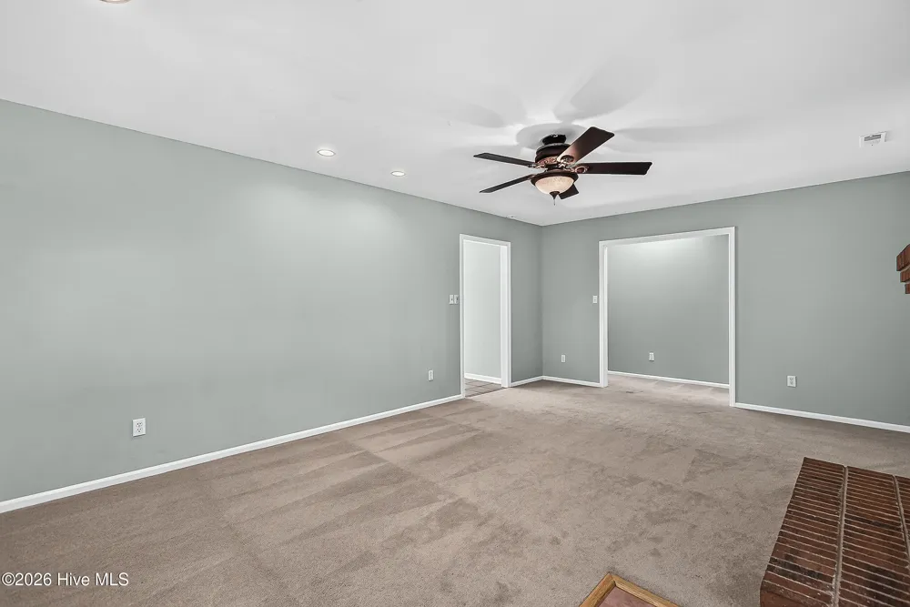 219 Audubon Drive Jacksonville, NC 28546