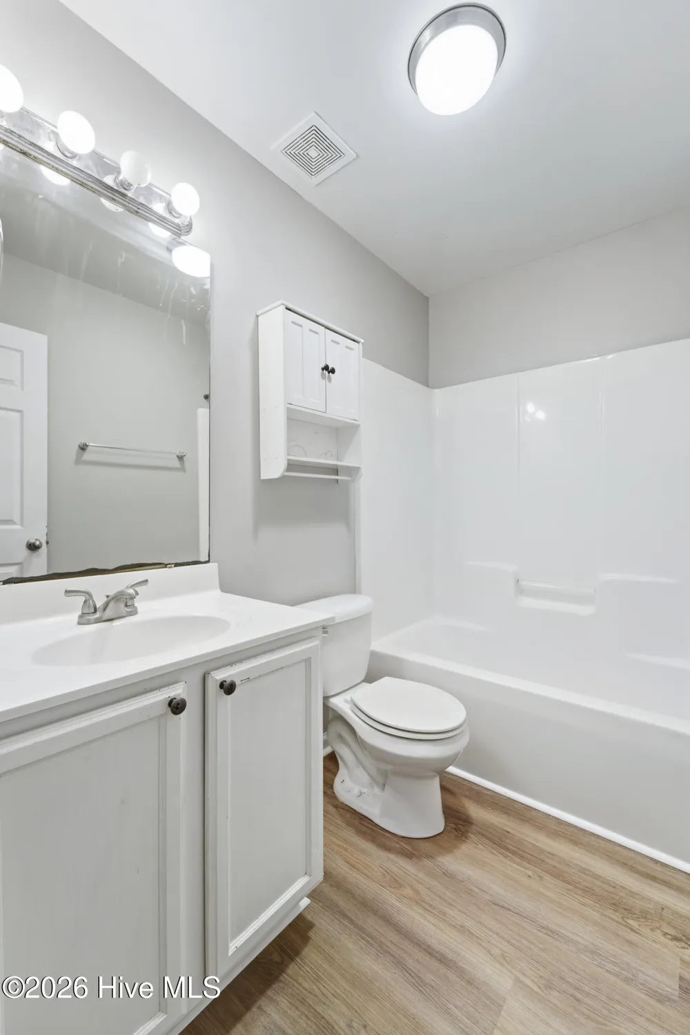 308 Caldwell Loop Jacksonville, NC 28546