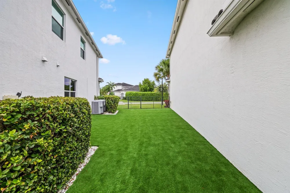 15251 Cherry Creek Lane Delray Beach, FL 33446