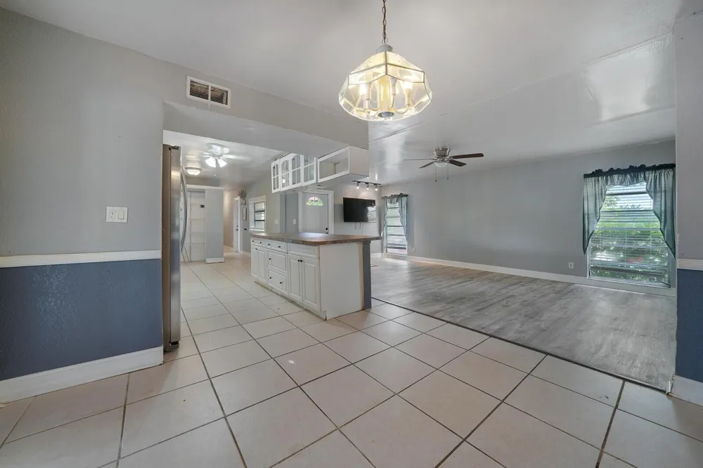 6311 NW 72nd Avenue Tamarac, FL 33321