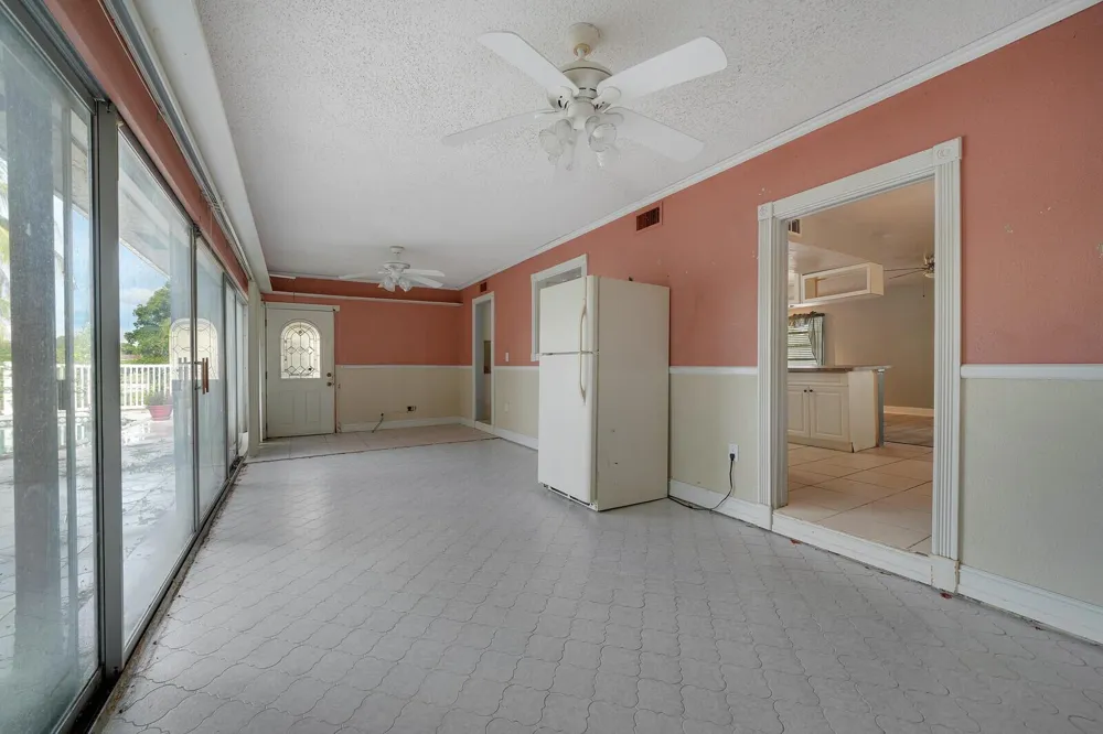 6311 NW 72nd Avenue Tamarac, FL 33321
