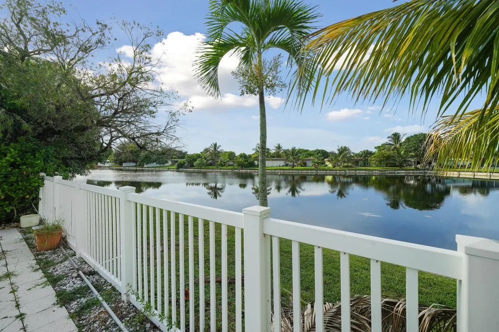 6311 NW 72nd Avenue Tamarac, FL 33321