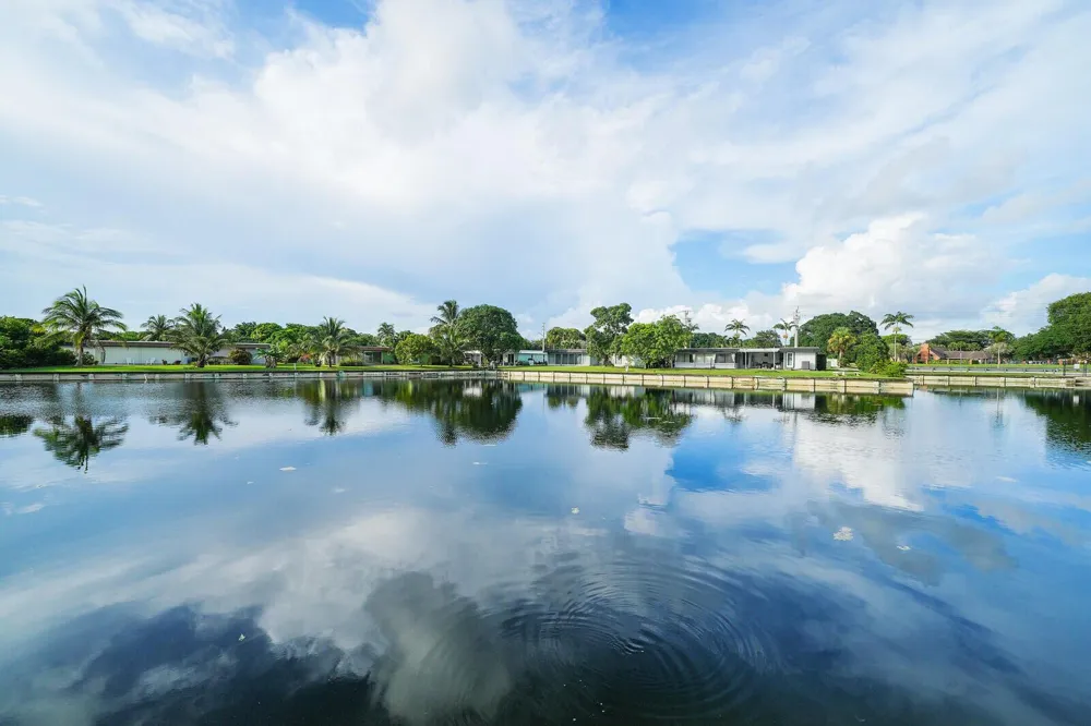 6311 NW 72nd Avenue Tamarac, FL 33321