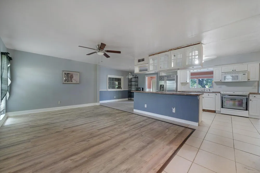 6311 NW 72nd Avenue Tamarac, FL 33321