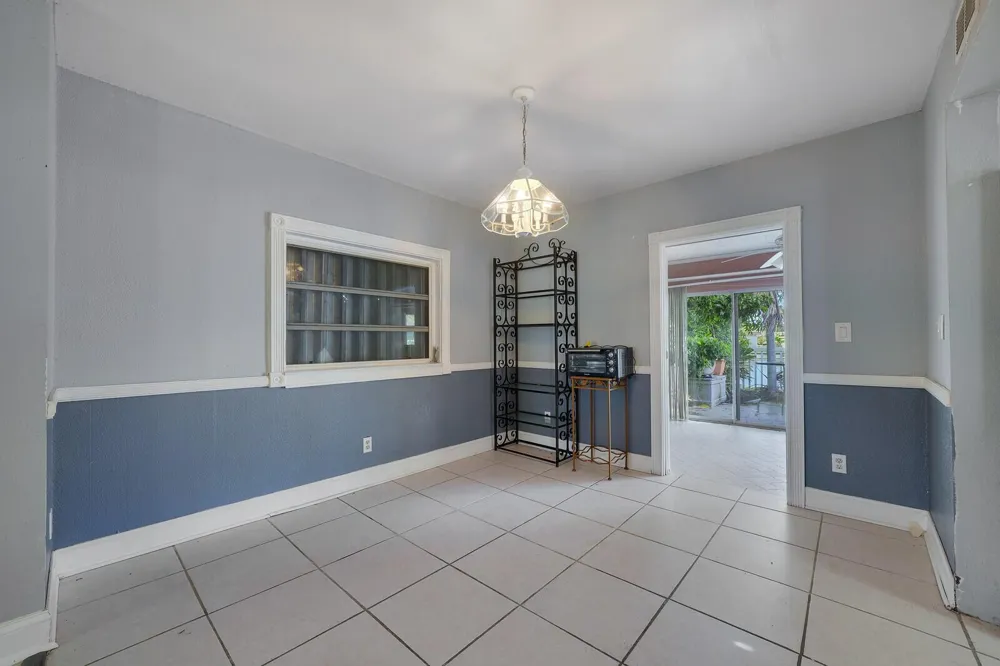 6311 NW 72nd Avenue Tamarac, FL 33321