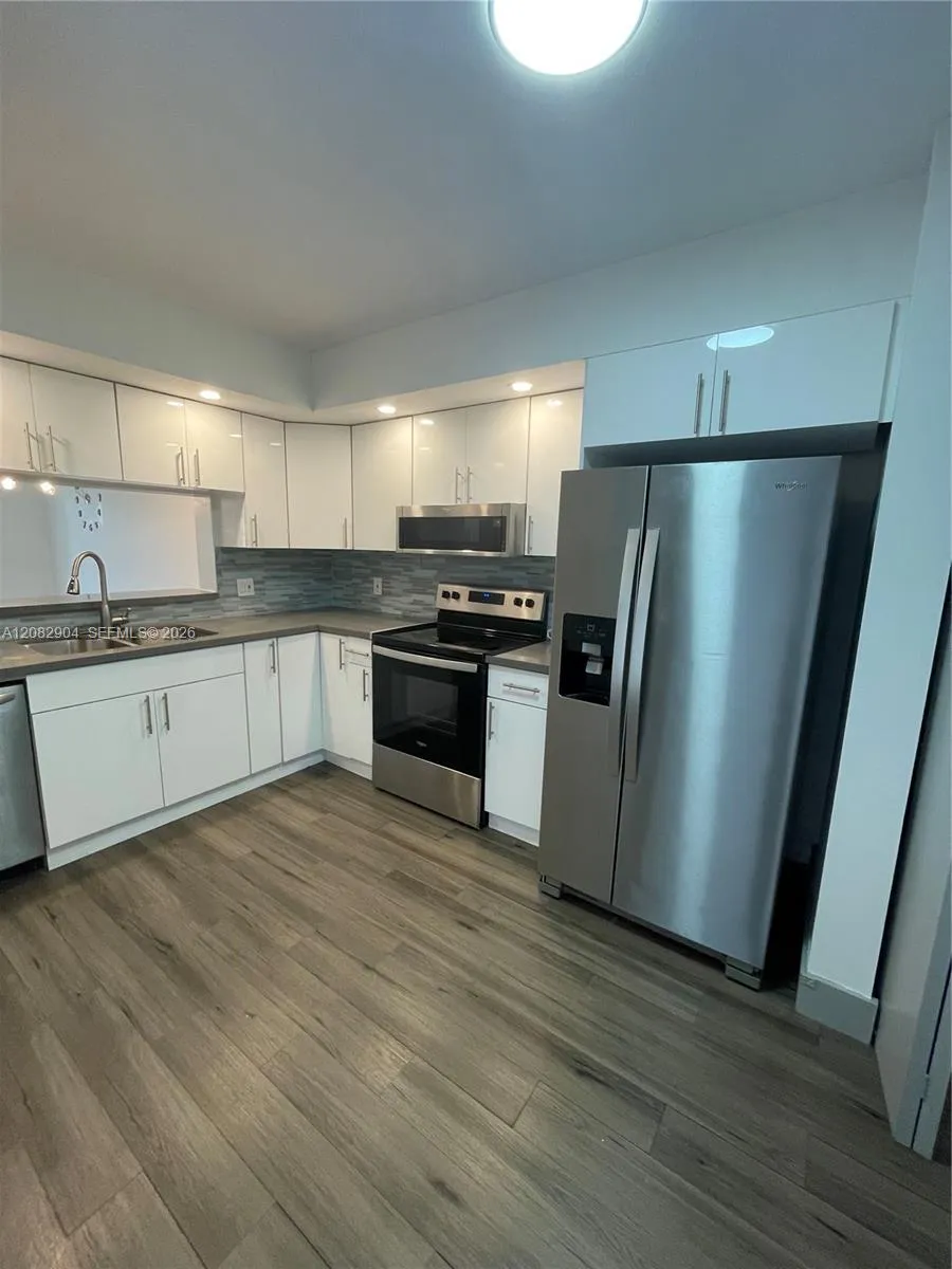 701 SW 141st Ave #110R Pembroke Pines, FL 33027