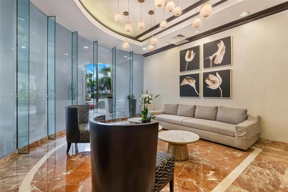 3610 Yacht Club Dr #213 Aventura, FL 33180