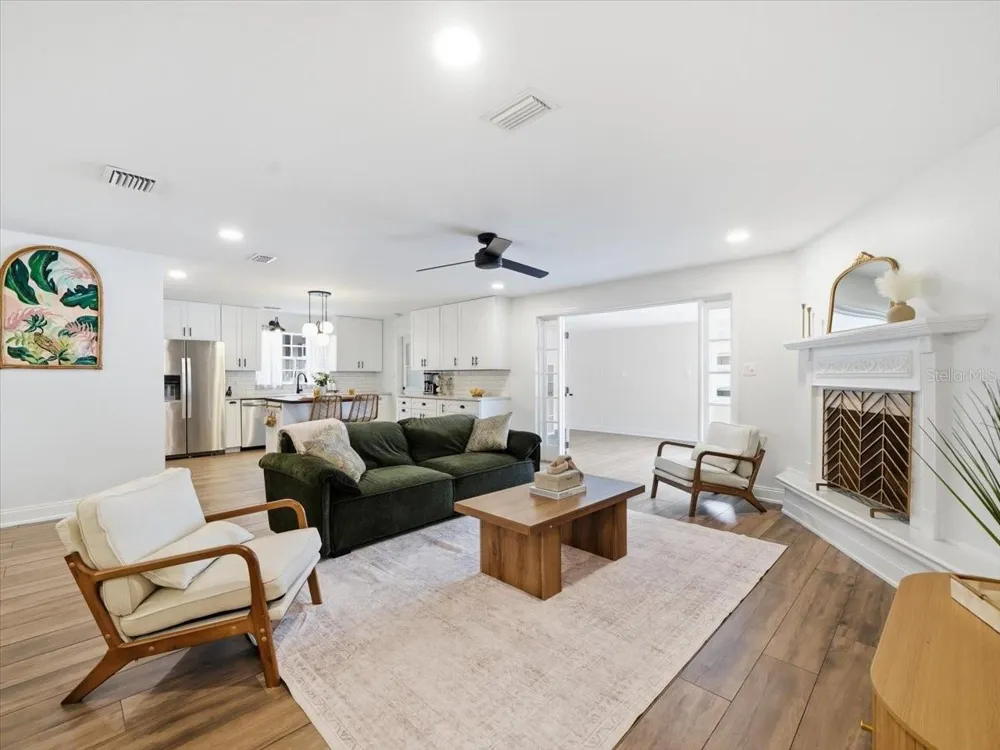 1700 DUNCAN COURT Clearwater, FL 33756