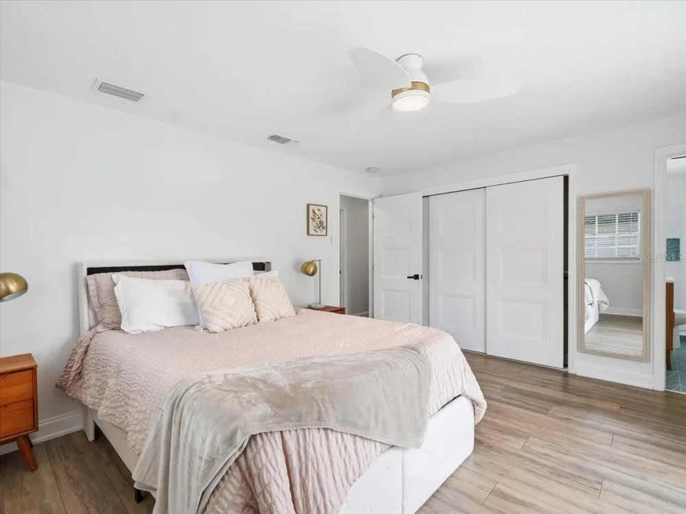 1700 DUNCAN COURT Clearwater, FL 33756