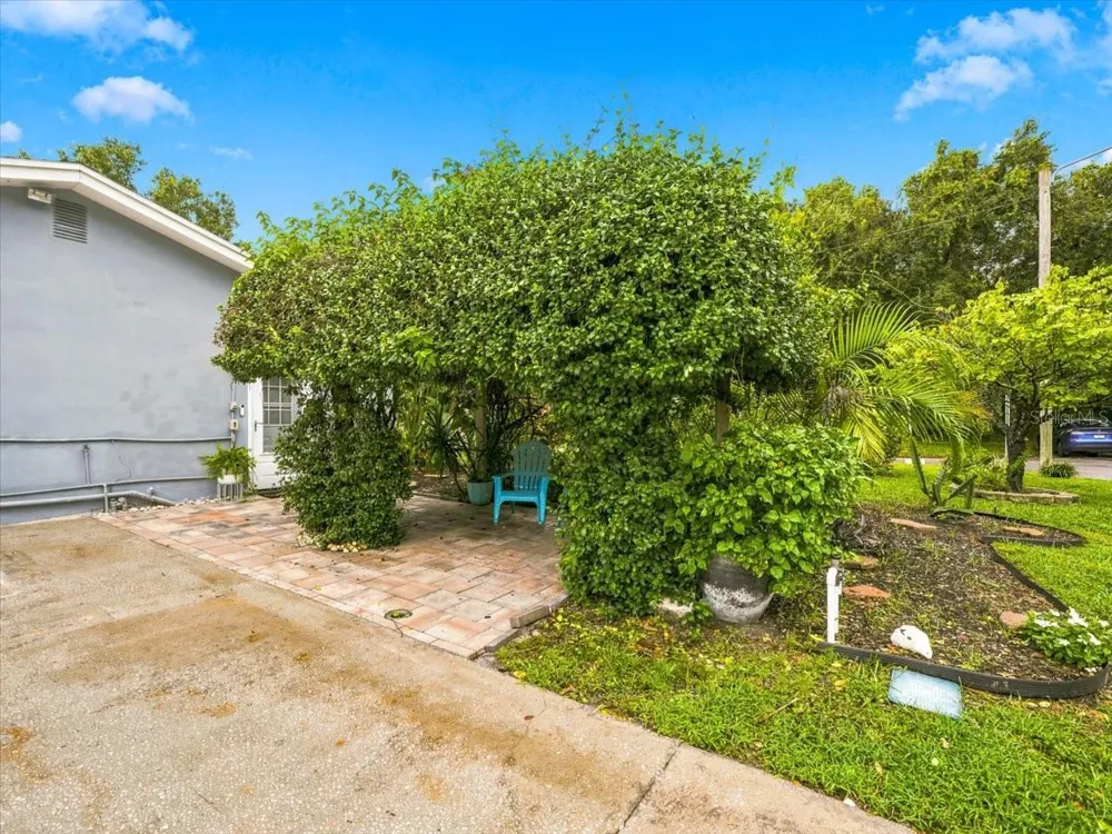 1700 DUNCAN COURT Clearwater, FL 33756