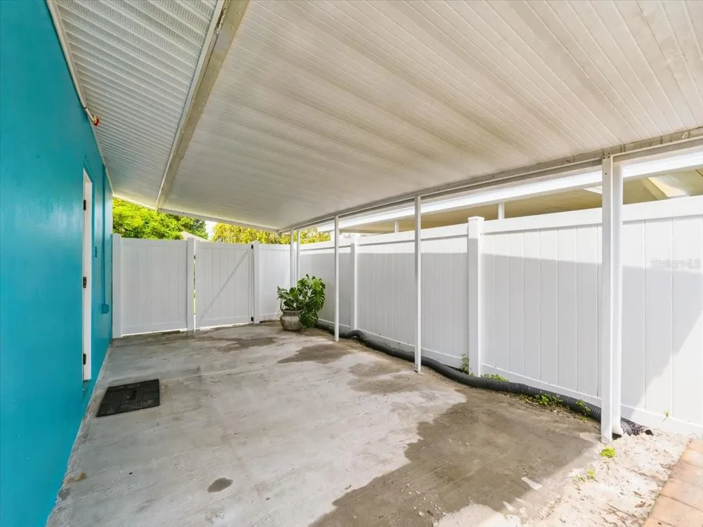 1700 DUNCAN COURT Clearwater, FL 33756