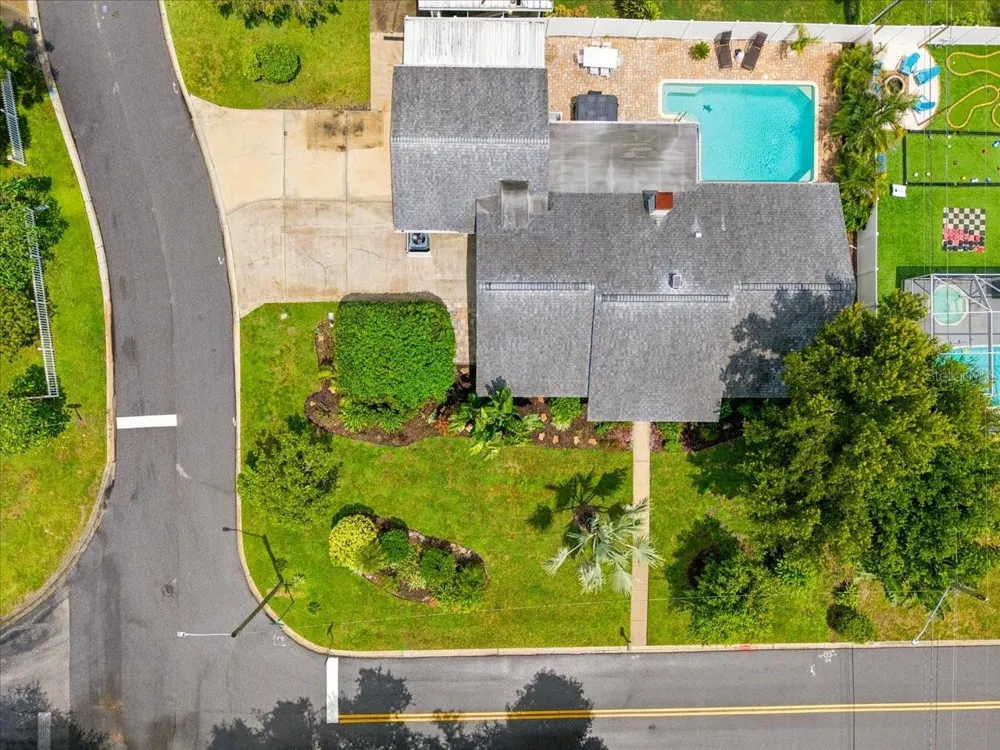 1700 DUNCAN COURT Clearwater, FL 33756