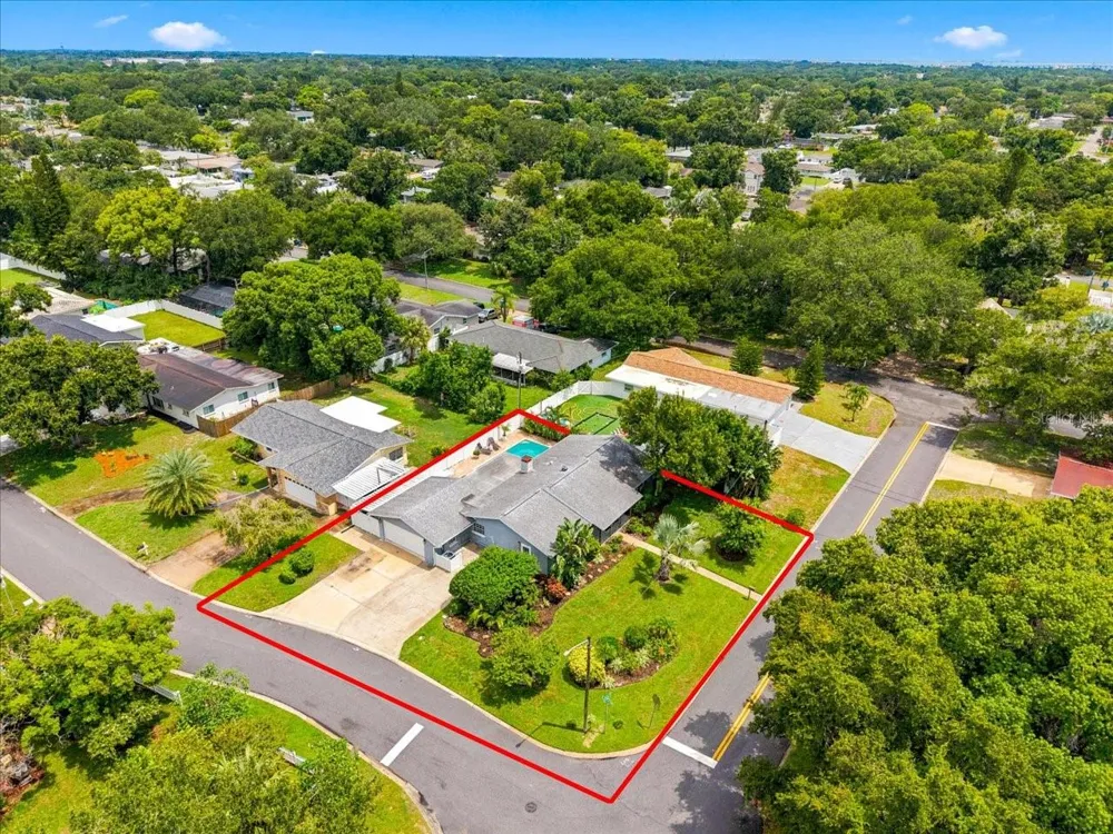 1700 DUNCAN COURT Clearwater, FL 33756