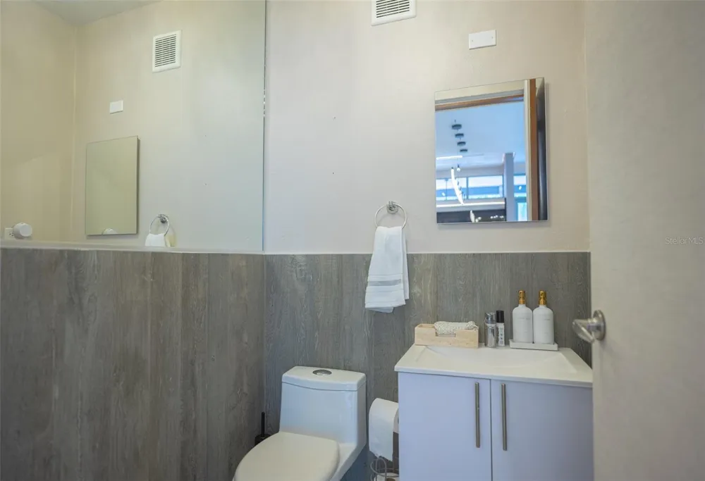 120 URB.BELAIR AT FINCA ELENA | CALLE NARANJO #120 Guaynabo, PR 00971