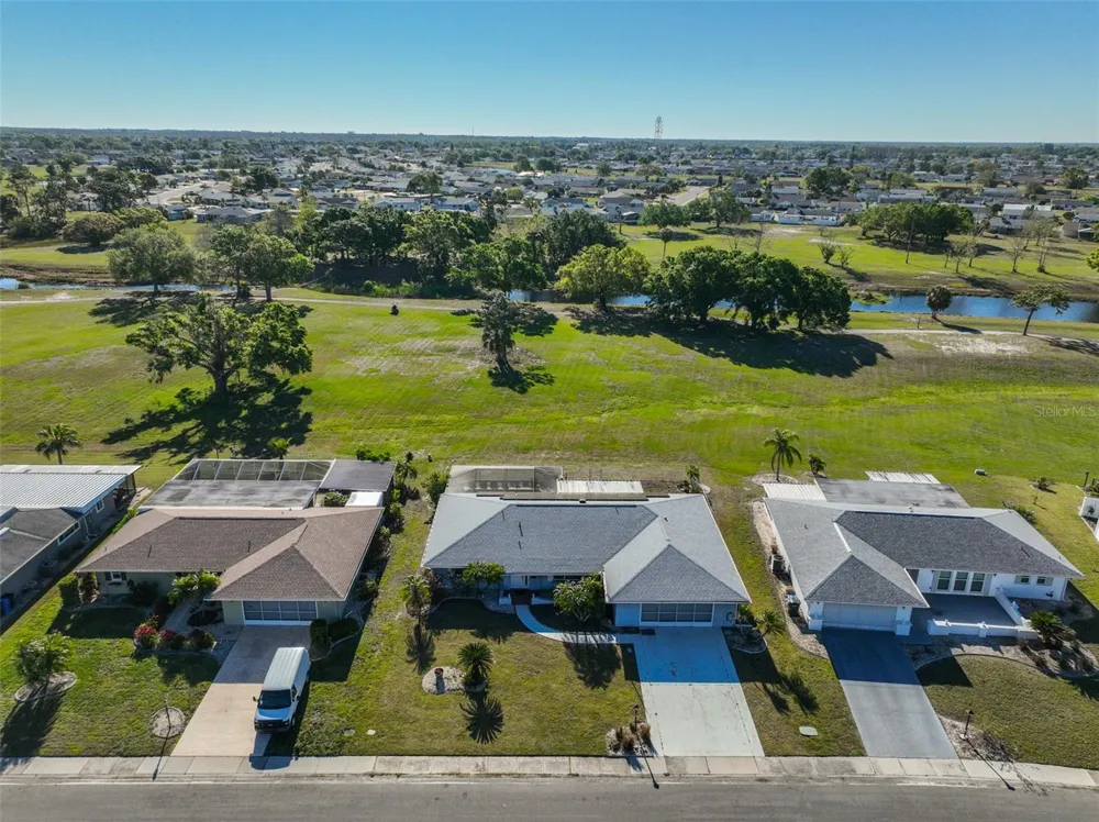 672 ALLEGHENY DRIVE Sun City Center, FL 33573
