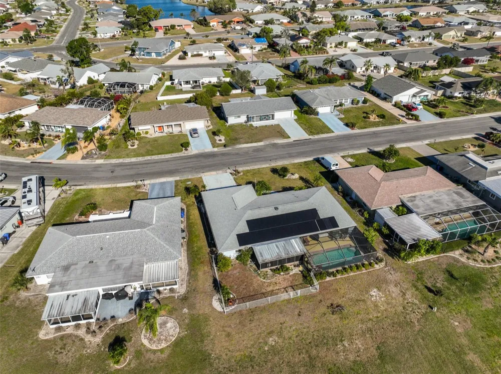 672 ALLEGHENY DRIVE Sun City Center, FL 33573