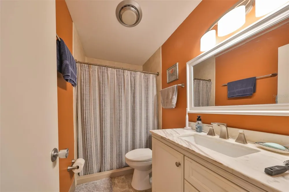 672 ALLEGHENY DRIVE Sun City Center, FL 33573