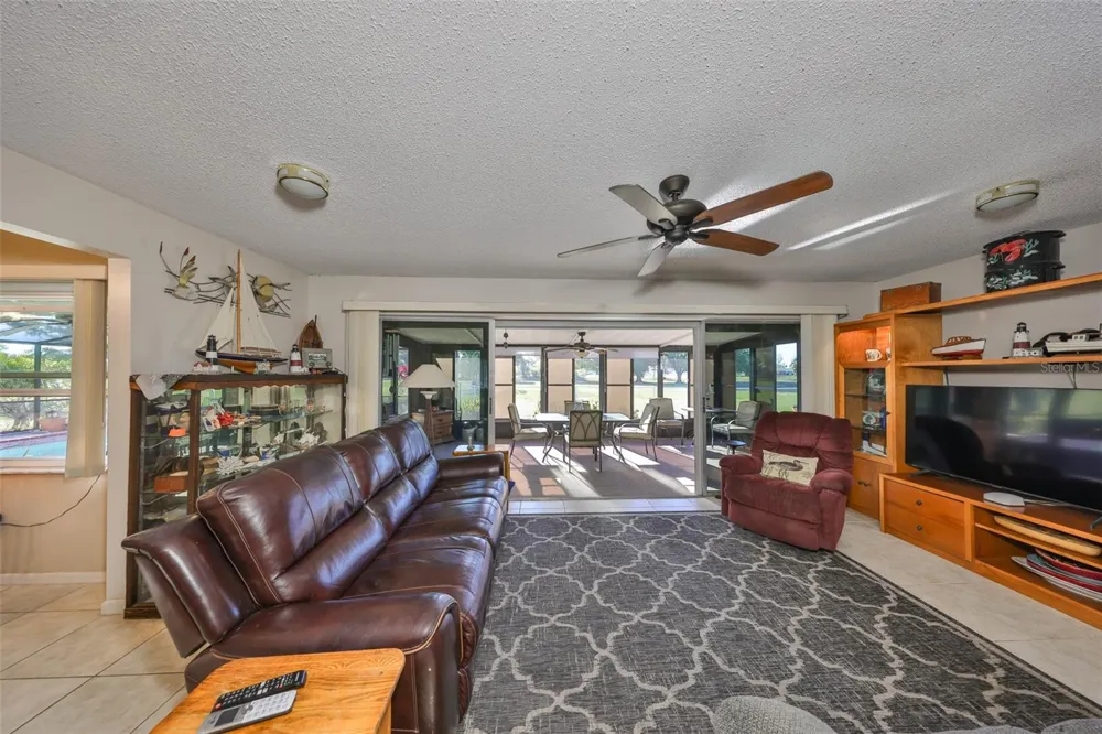672 ALLEGHENY DRIVE Sun City Center, FL 33573