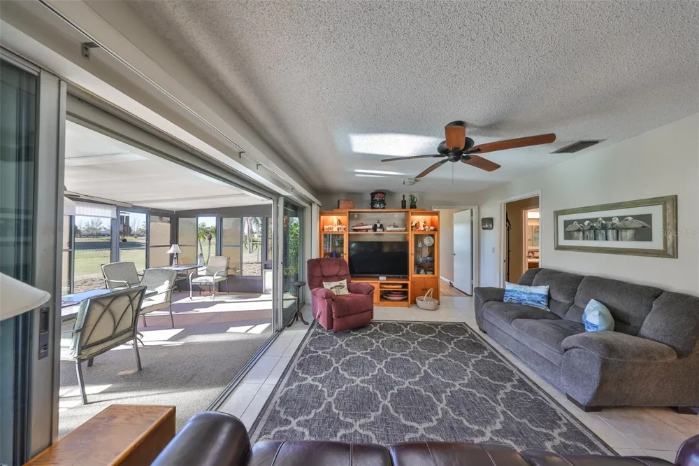 672 ALLEGHENY DRIVE Sun City Center, FL 33573
