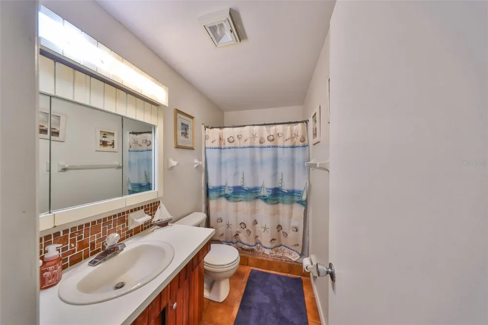 672 ALLEGHENY DRIVE Sun City Center, FL 33573
