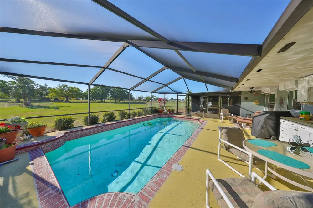 672 ALLEGHENY DRIVE Sun City Center, FL 33573