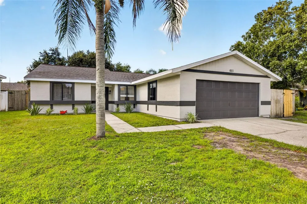 651 TIMBER BAY CIRCLE E Oldsmar, FL 34677
