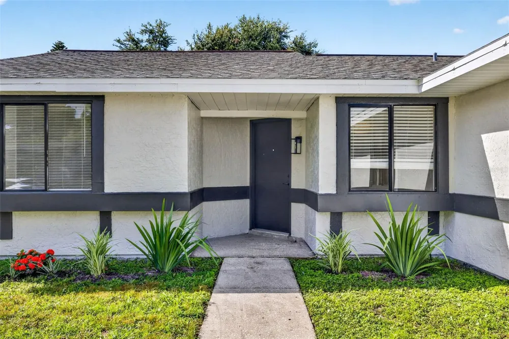651 TIMBER BAY CIRCLE E Oldsmar, FL 34677