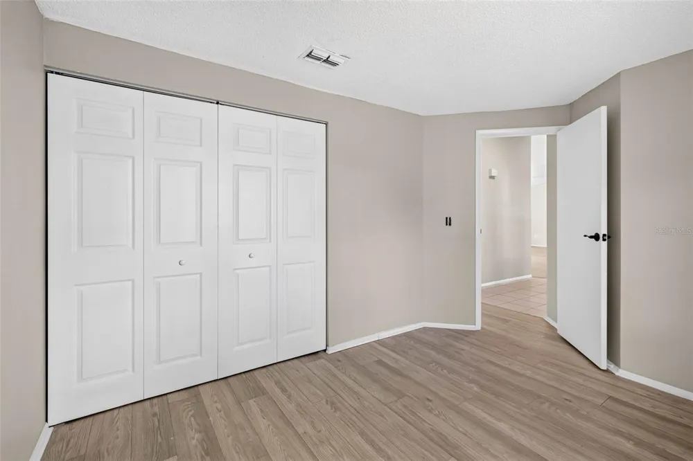 651 TIMBER BAY CIRCLE E Oldsmar, FL 34677