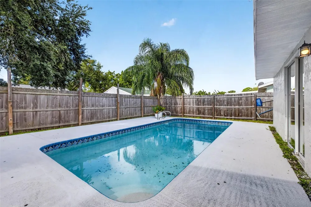 651 TIMBER BAY CIRCLE E Oldsmar, FL 34677