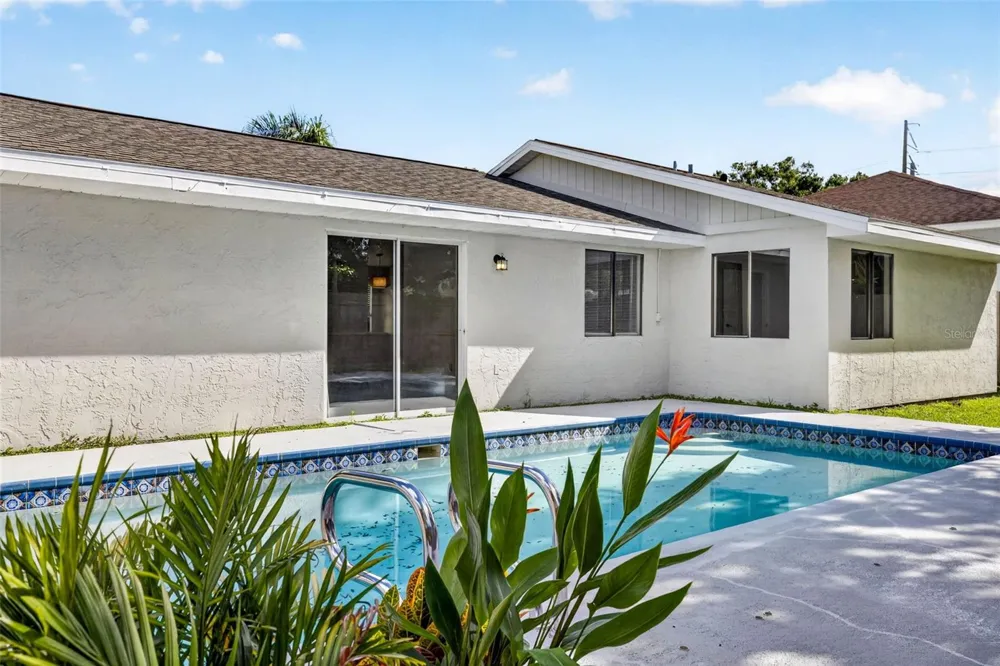 651 TIMBER BAY CIRCLE E Oldsmar, FL 34677