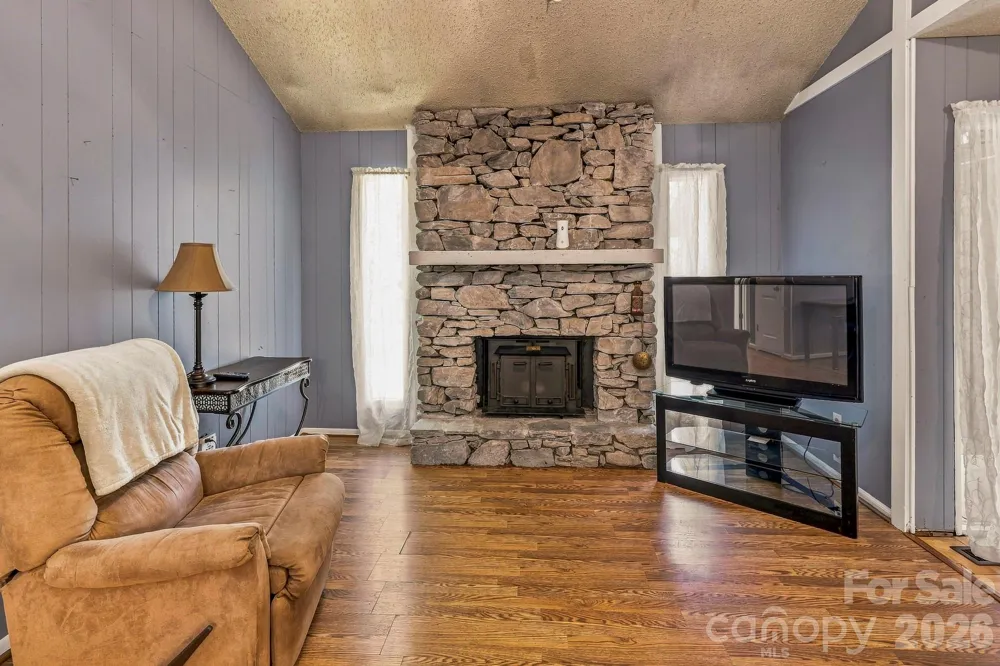 51 Rising Meadow Lane Mills River, NC 28759