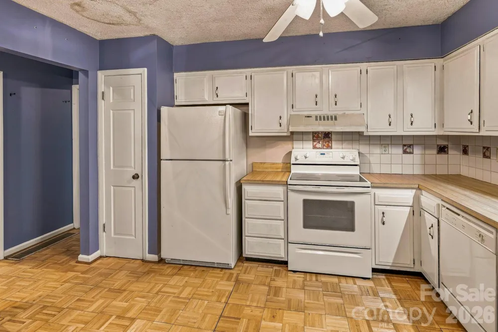 51 Rising Meadow Lane Mills River, NC 28759