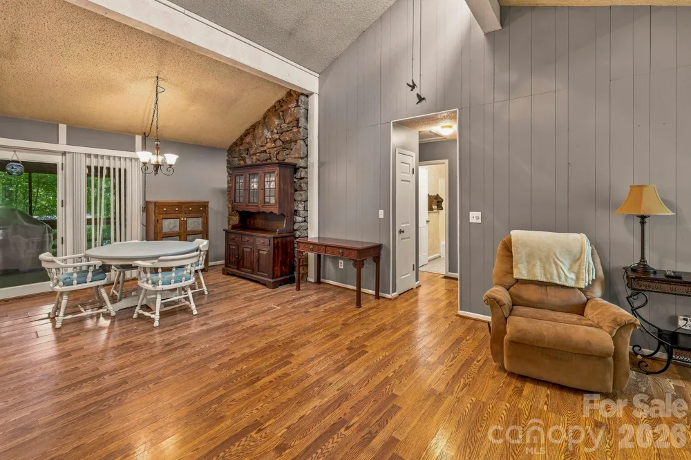 51 Rising Meadow Lane Mills River, NC 28759
