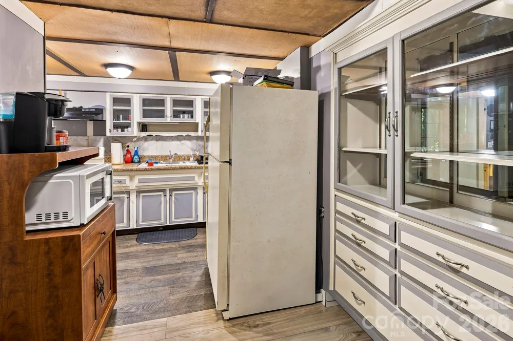 51 Rising Meadow Lane Mills River, NC 28759