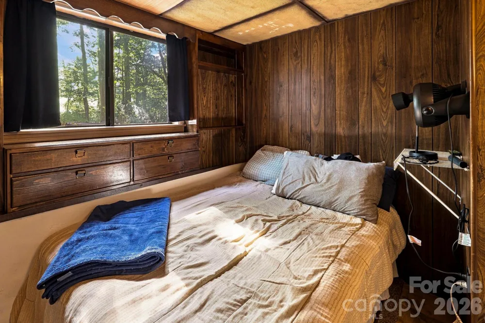 51 Rising Meadow Lane Mills River, NC 28759