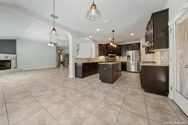 10331 SALAMANCA Helotes, TX 78023